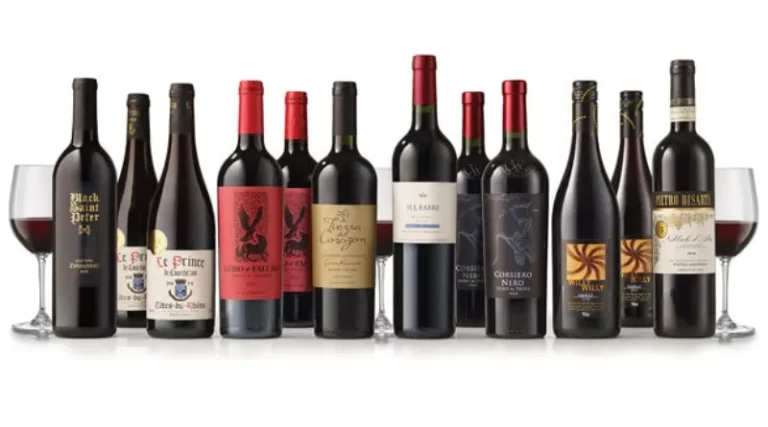 Rượu AK cung cấp đa dạng các dòng vang cao cấp nhập khẩu chính hãng